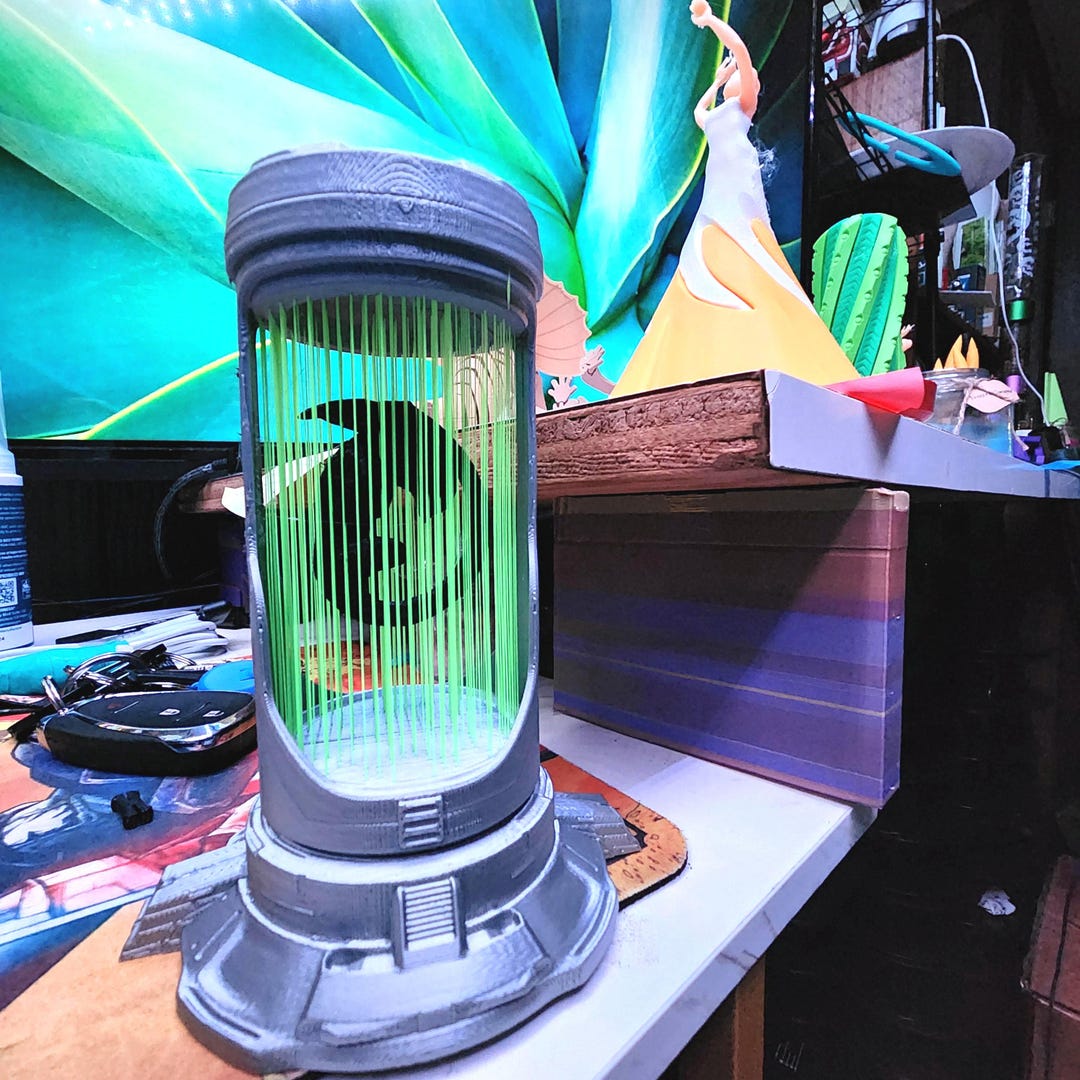 Extraterrestrial Containment Chamber: Alien Specimen Display - Etsy
