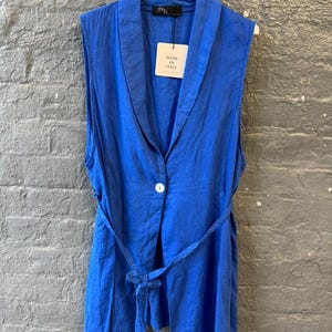 Sleeveless Linen Vest for Women, Made in Italy, Lightweight Tie Waist Layering Top, Summer Linen Jacket, Loose Fit Boho Vest Women Clothing