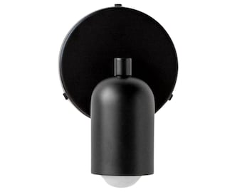 Aplique de pared negro de latón mate: lámpara de acento moderna de mediados de siglo hecha a mano