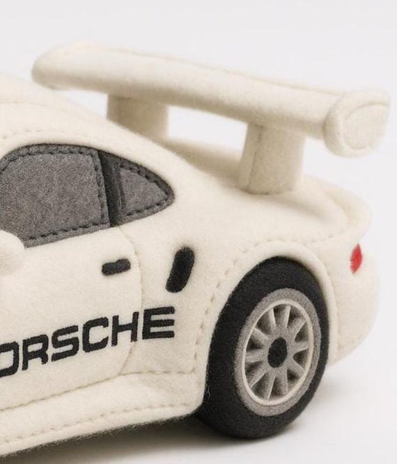 ポルシェ911 GT1 ぬいぐるみポスター – 子供と車愛好家のためのル
