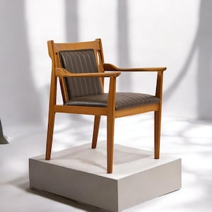 Modern Scandinavian Chair – Handcrafted Oak or Walnut, Sleek Minimalist Design, Durable Solid Wood, Ideal for Home Dining
