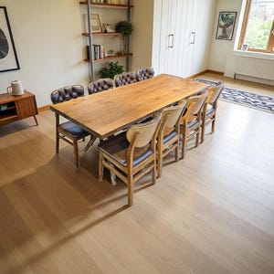 Mesa de Jantar em Madeira Maciça | Carvalho, Nogueira e Castanha sob Medida | Mesa de Cozinha Moderna em Estilo Fazenda | Madeira Natural Artesanal