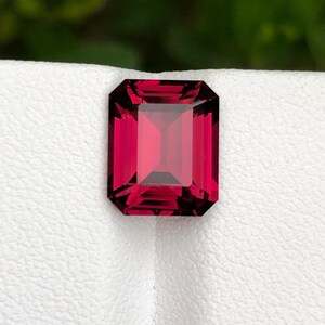 Garnet Stone, Umbalite Garnet Color, Tanzania Gemstone, Natural Garnet, Loose For Ring, 4.40 Ct, 8.2 x 10.3 x 5.3 mm