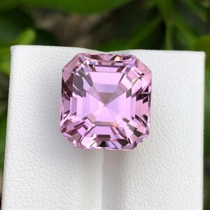 Kunzite Stone, Pink Color, Eye Clean, Afghanistan Kunzite, Loose For Ring, 19.90 Ct, 14.6 x 13.8 x 12.2 mm
