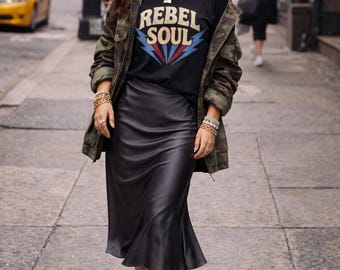 Rebel Soul Unisex Softstyle T-Shirt, Retro Graphic Tee for Music Lovers, 70s Vintage Style Soft Tee