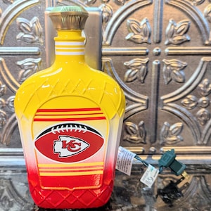 Kansas City Chiefs Liquor Bottle Lamp, Man Cave Bar Decor, Chiefs Fan Gift image 3