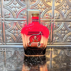 Tampa Bay Buccaneers Liquor Bottle Light, Game Room Decor, Man Cave Decor, Office Decor, Great Gift for Bucs Fan