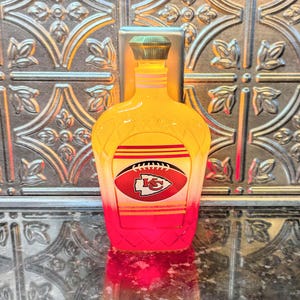 Kansas City Chiefs Liquor Bottle Lamp, Man Cave Bar Decor, Chiefs Fan Gift Crown