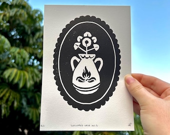 Botanical Linocut Flower Art Print - 5x7 Black & White Handmade Gift, Vintage Wall Art