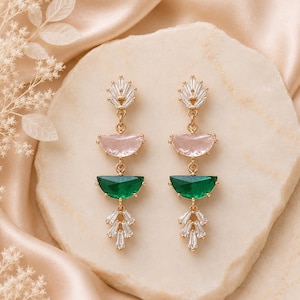 Art Deco Fan Emerald Green Earrings, 18K Gold Plated Earrings, Swarovski Crystal Drop Dangle Earrings, Gatsby Vintage Bridal Jewelry, Jewels