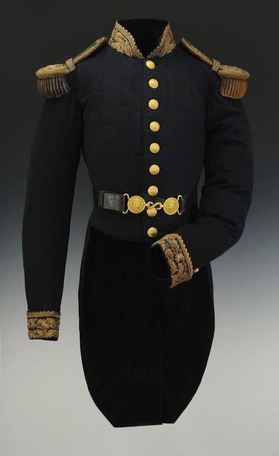 military formal dress uniforms Army Dress Uniform Set-Up: The Veteran's Guide  USAMM