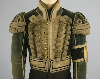 Handmade Custom Green Velvet Military Tailcoat with Gold Embroidery | Gothic Steampunk Regal Costume Jacket | Men’s Victorian Formal Wear