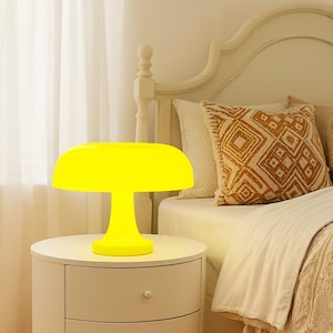 Modern Mushroom Table Lamp – Retro Orange Bedside Light, Bauhaus Style Decor, Mid Century Accent Lamp for Bedroom or Living Room