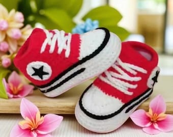 Gehäkelte Baby Sneakers: Handgefertigte Neugeborenen Outfit Booties