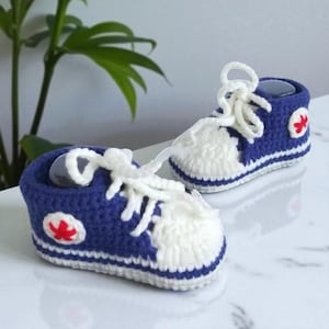 Handmade Crochet Baby Sneakers – Newborn Chuck Style Booties
