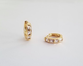 Baguette Huggie Hoops, Gold Filled CZ Baguette Hoops, Dainty Hoops, Minimalist Earrings, Baguette Earrings, Wedding, Bridesmaid Jewelry