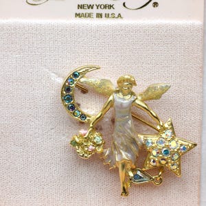 New in box, Kirks Folly Fairy Faeries Quarter Moon and Star with Rhinestones