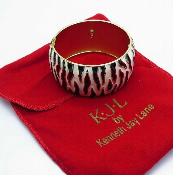 Kenneth Jay Lane Retired Zebra Enamel Bangle Bracelet – Black