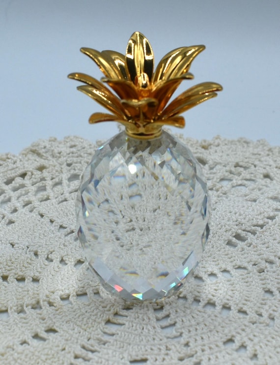Swarovski Crystal Pineapple Figurine W/ Gold Leaves — Model 7507