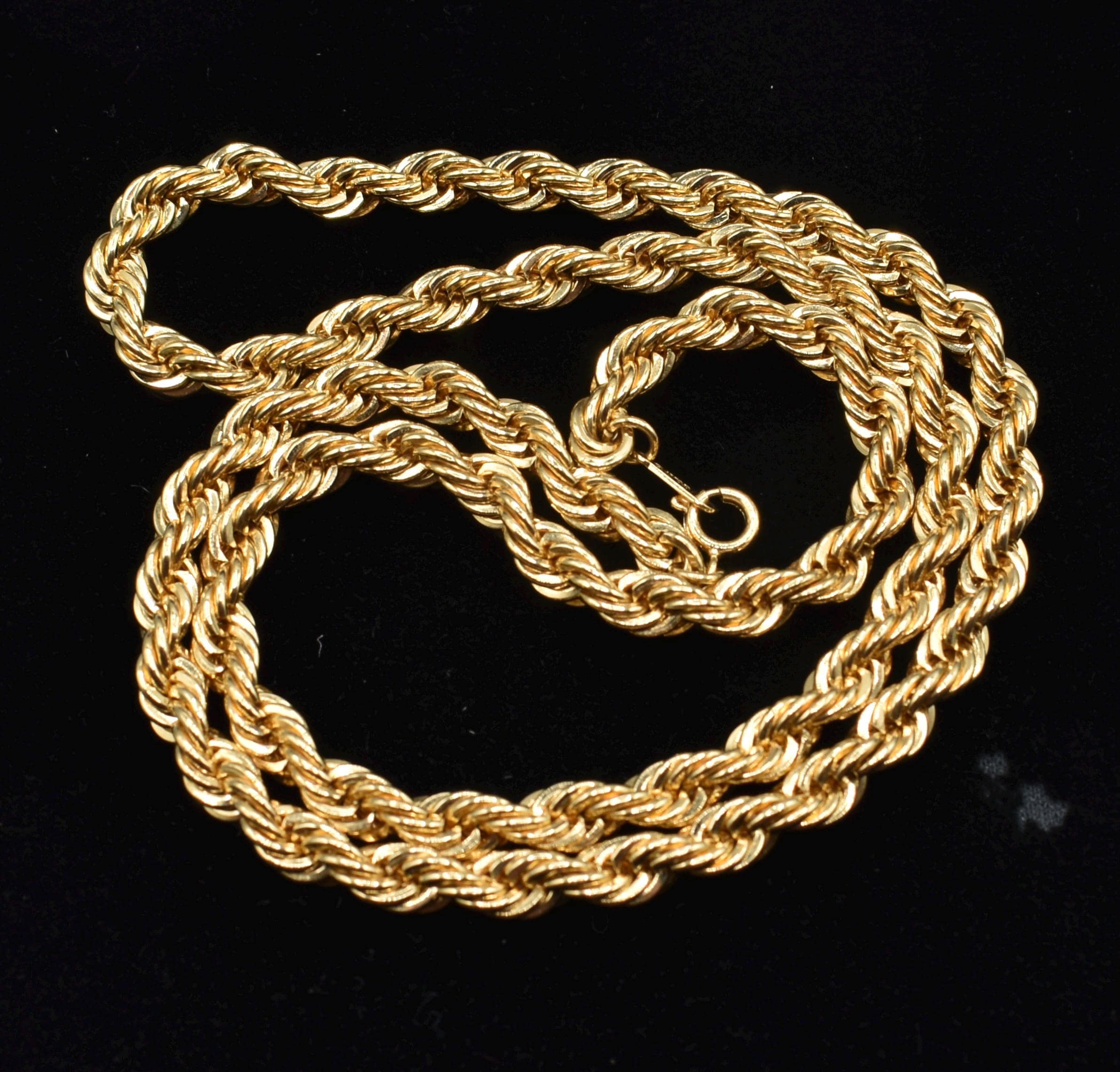 Vintage Avon Gold Tone Rope Chain Necklace – Classic Layering