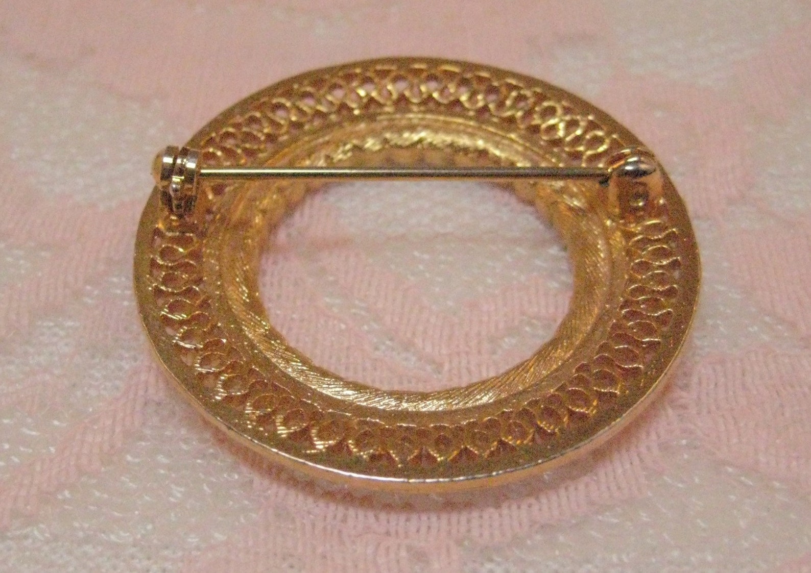 Vintage Circle Pin Gold Tone Brooch with Rhinestones Etsy