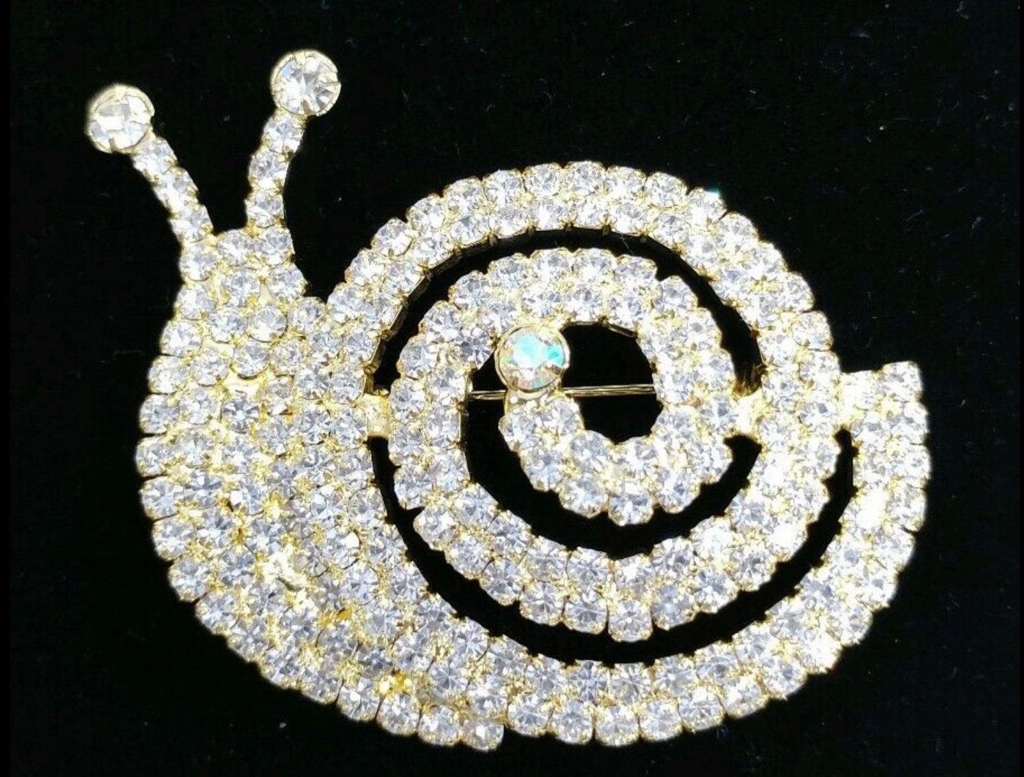 Broche Vintage En Forme D'escargot – Résine Dorée, D'occasion, Dorure Patinée