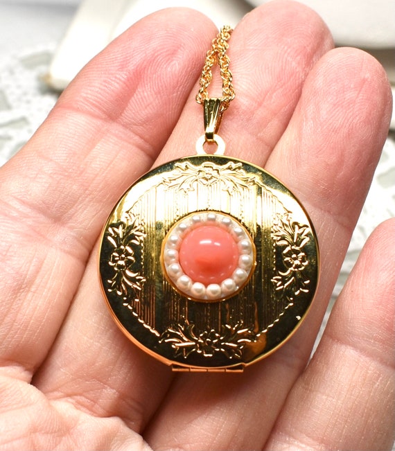 Vintage New Avon Locket Coral and faux pearl with… - image 1