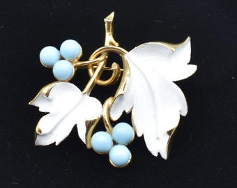 Broche Vintage Argentée Signée SARAH COVENTRY 3334 - Bijou Fantaisie élégant Pour Femme