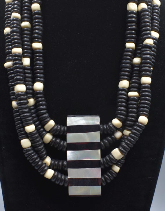 Statement necklace with MOP shell black puka and … - image 1