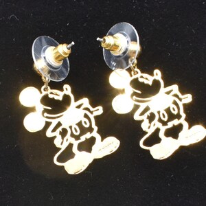 Collection personnelle vintage Mickey Mouse Disney, boucles d'oreilles pendantes signées, boucles d'oreilles