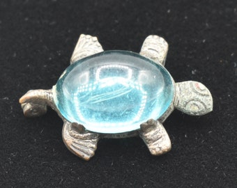 Antique c-clasp blue glass jelly belly 1880 to 1900's turtle pin Wonderful turtle pin