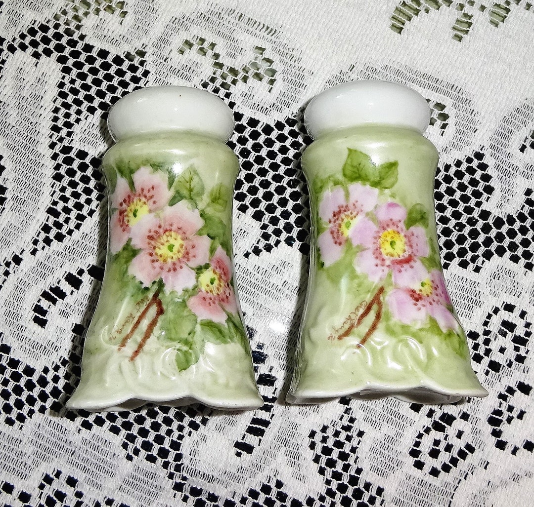 2 Pots à Condiments En Céramique Forme Animaux (coq Et Poule) - Taille 9x8x6,5 Cm Et 7,5x7x6 Cm - Pour Sel, Poivre, épices - Déco Cuisine - 7