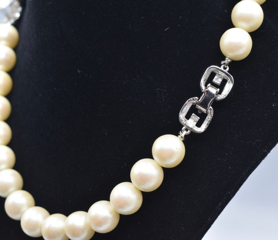 Vintage Givenchy Pearl and Rhinestone Necklace - image 6
