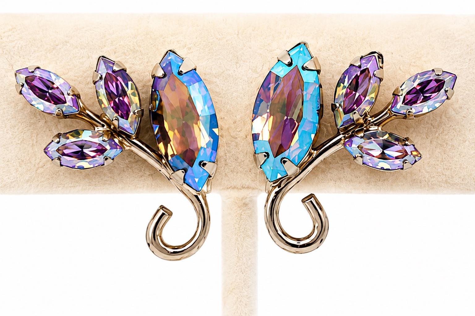 Schreiner Vintage Jewelry - Etsy