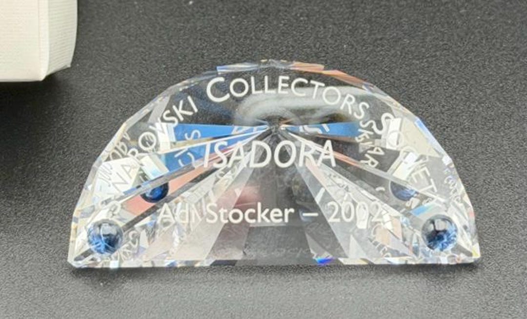 Swarovski “isadora” 2002 Collectors Society Paperweight | Signed