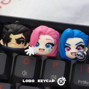 League of Legends Artisan Keycap – Yasuo & Jinx ESC Key for Mechanical Keyboard | Gamer Gift