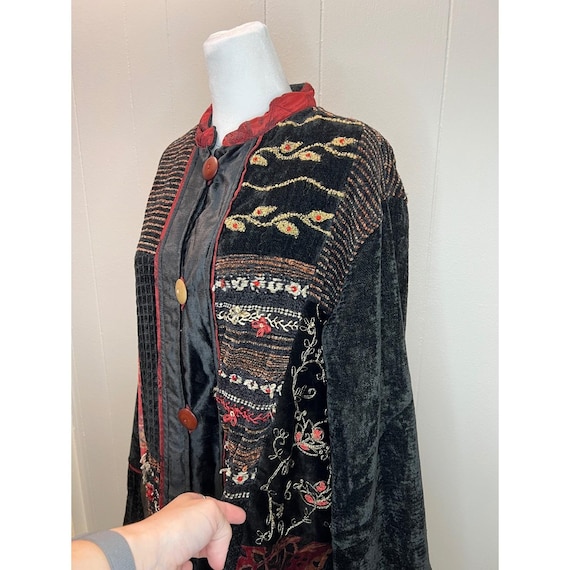 Flashback Velvet Patchwork Jacket Embroidered But… - image 9