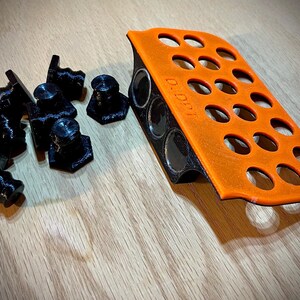 Saltwater Aquarium Magnetic Frag Rack With Threaded Lock In Place Frag Plugs