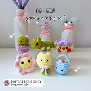 Pode incluir: Uma coleção de seis mini projetos de crochê de primavera sem costura, incluindo uma lagarta, uma flor e uma cesta. A imagem apresenta uma variedade de cores pastel e o texto "Spring minis 6 in 1".