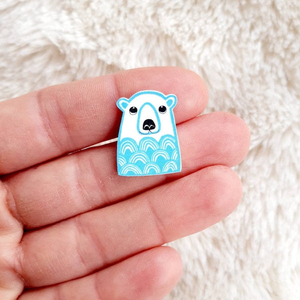 Polar bear pin - polar bear badge - jewelry - polar bear jewellery - linocut - Kat Lendacka - shrink plastic jewellery - shrink plastic pin