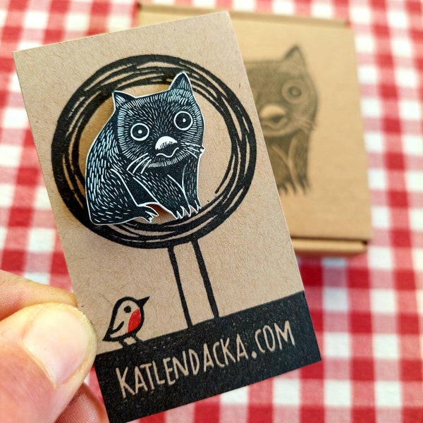 Wombat pin, wombat badge, jewelry, wombat jewellery, linocut, Kat Lendacka, shrink plastic, block print, linoprint