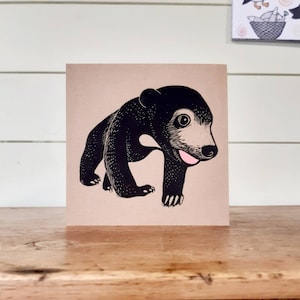 Sun Bear Linoldruck, Bären-Linoldruckkarte, handgedruckt, Bären-Linoldruckkarte, Kat Lendacka, Versandkostenfrei in UK,