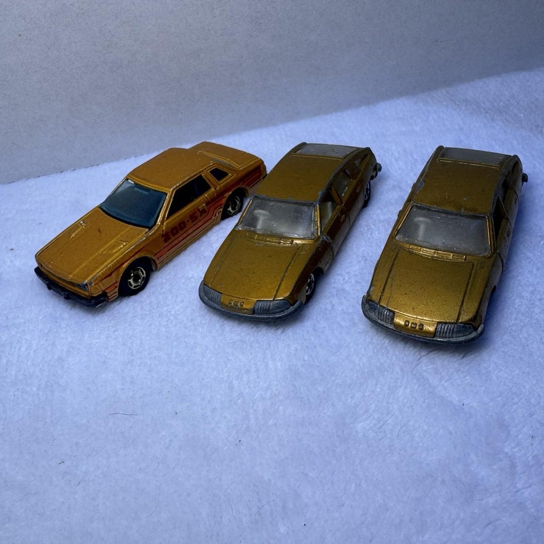 VTG Hot Wheels 1991 Datsun 200SX + 2 Matchbox Lesney BMC 1800