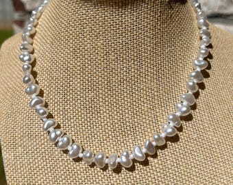 Perlenträume Halskette - Color Loop Co.