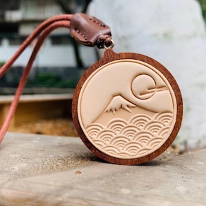 Handmade Japan Fuji Mountain Car Mirror Charm Wood Hanging Decor Fuji Traditional Ornament Minimalist Gift Japanese Landmark Decoration