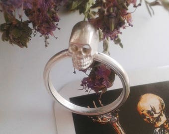 Silver Skull Ring - Sterling Silver Skull Ring - Tiny Skull Ring - Skull Jewelry - Skull ring -  Halloween Silver Jewelry - Small Skull