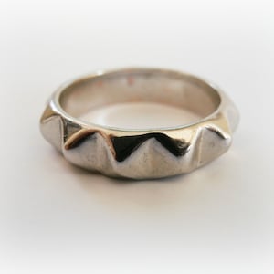 Spike Silver Ring - Punk Ring - Pyramid Ring - Spike Stack Ring Sterling Silver - Spike Silver Ring - Spike Jewelry - Punk Rock Ring