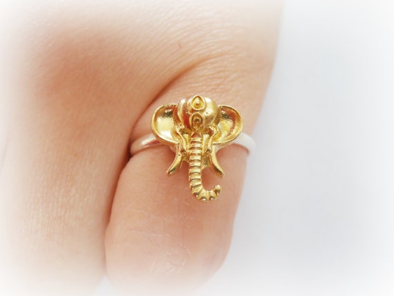 Vintage Elephant Ring with Diamonds and Rubies, 18 Carat Gold at 1stDibs |  elephant engagement ring, elephant gold ring, gold ring elephant