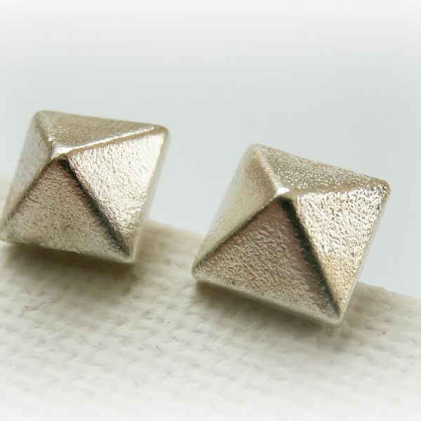 Pyramid Stud Earrings Sterling Silver - Small Silver Stud Earring - Geometric Silver Studs - Pyramid Post Earrings - Silver Spike Studs