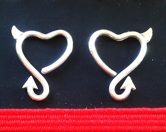 Teufel Daith Piercing - Sterling Silber Herz Daith Piercing - Sterling Silber Knorpel - Turm Piercing - Teufel Stud - Multiple Piercing
